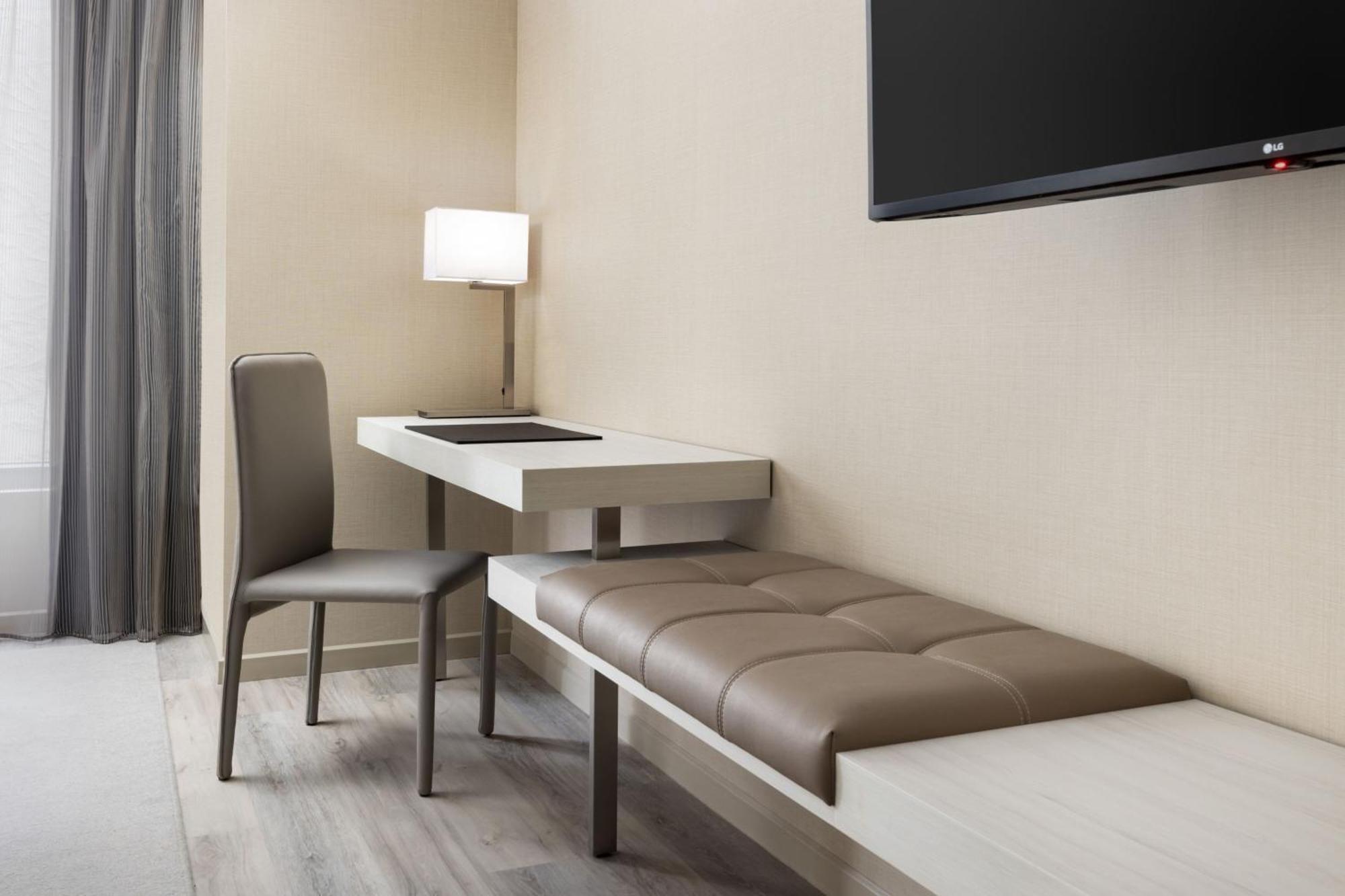Ac Hotel St Petersburg Downtown St. Petersburg Ngoại thất bức ảnh