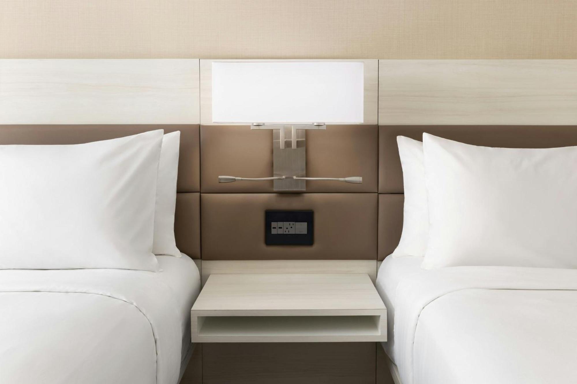 Ac Hotel St Petersburg Downtown St. Petersburg Ngoại thất bức ảnh